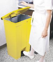 Step On Waste Container 30.5 Litre Yellow (Heavy duty pedal operation for hands free use) 313503