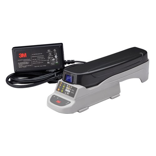 3M TR-641Uk Versaflo Single Station Battery Charger Kit 3M87468 Buy online at Office 5Star or contact us Tel 01594 810081 for assistance