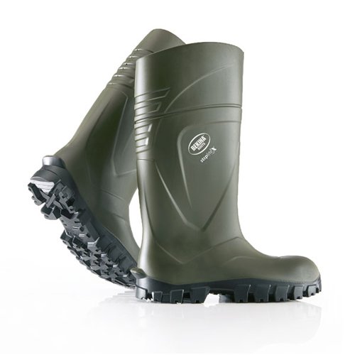 BEK02411 | The Bekina Steplite xSolid Grip Full Safety S5 Boot can be used in many environments. The boot is light, flexible, long lasting with a wide fit. Featuring steel toe cap and midsole S5. With excellent grip, Increased slip resistance and SRC approved. The boot has a kick-off spur and cushioning effect in the heel. Meets Standard EN ISO 20345:2011 S5.SRC. CI.