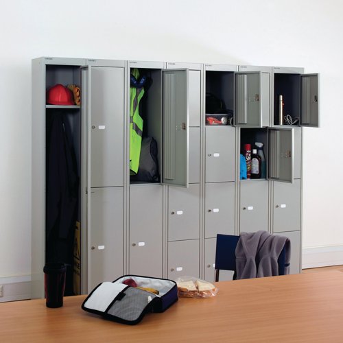 Bisley Lockers are a functional, yet stylish solution to personal storage in work or public spaces. This 1 Door locker comes with a shelf and hook for added convenience. The compartment has ventilation for air circulation and a cam lock to help keep contents safe and secure. A label holder on the Door makes it quick and simple to organise these lockers or to assign them to specific people. This locker measures 305x305x1802mm and comes in Goose Grey. Contents not included.