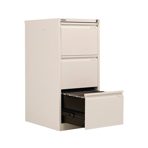 With a 10-year guarantee, Bisley filing cabinets are built to last and feature a fully-welded construction and double skin drawer fronts. This filing cabinet has three drawers and is lockable.