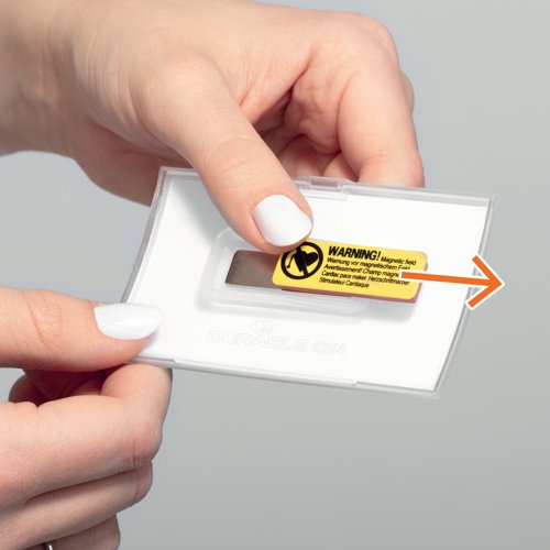 This transparent name badge is designed in landscape format with an internal dimension of 54mm x 90mm, to display inserts that can be changed multiple times. ideal for use at events, exhibitions and conferences, the inserts can be replaced or removed through the click mechanism. Featuring a magnetic attachment for quick and easy labelling for people who are on the move, these name badges are supplied in a pack of 10.