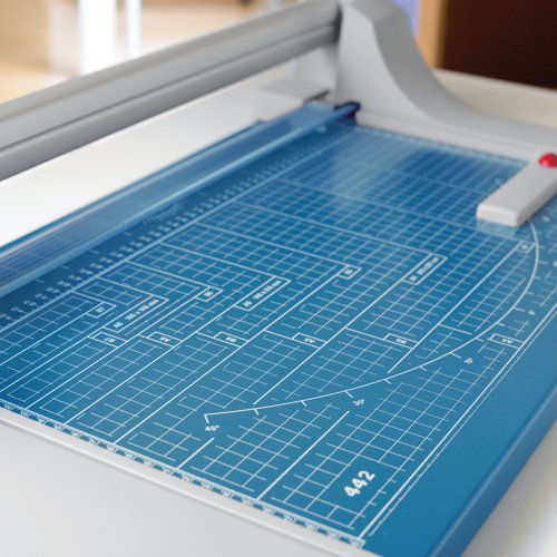 Dahle A3 Premium Rotary Trimmer (510mm Cutting Length, 30 Sheet Capacity) 442 DH24394 Buy online at Office 5Star or contact us Tel 01594 810081 for assistance
