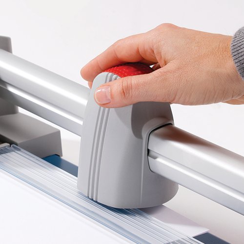 This Dahle Premium Rotary Trimmer features ground, circular upper and lower blades, which are self-sharpening for smooth, precise cutting. Ideal for heavy duty use, the cutting blades are fully enclosed in a plastic housing for safety. The trimmer also features printed guidelines for accuracy. This A3 trimmer has a cutting length of 510mm and a capacity of up to 30 sheets.
