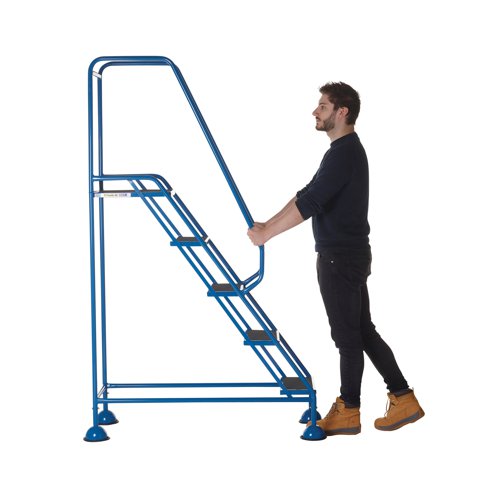 Climb-It Domed Feet Step 5 Tread Anti Slip Blue AAD05SBL GA79204 Buy online at Office 5Star or contact us Tel 01594 810081 for assistance