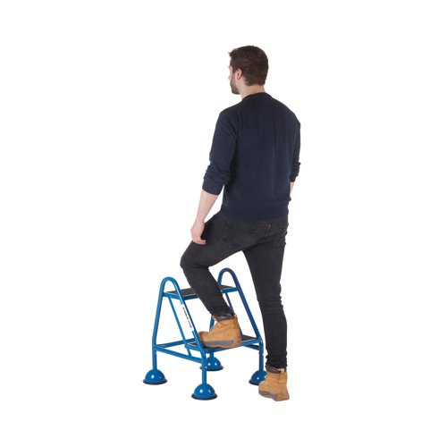 Climb-It Domed Feet Handy Step 2 Tread with No Handrail Blue AAP20 GA79421 Buy online at Office 5Star or contact us Tel 01594 810081 for assistance