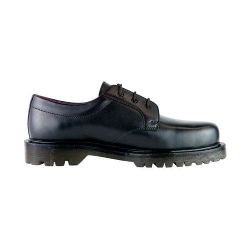 GNS22576 | The Samson Yate is a lace up Gibson shoe ideal for industrial office use. The shoe features a full grain leather upper, padded top line, steel toe cap, vamp lining and PVC direct cemented sole and heel. The shoe has a full leather footbed with raised instep support. They are oil, petrol, acid and alkali resistant.