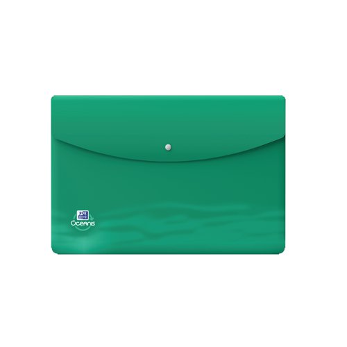 The Oceanis snap wallet is perfect to file documents and brochures whether punched or not, featuring a closure that is secured by a press stud. The Oceanis range helps to reduce the amount of plastic waste thrown into the oceans and preserves fossil resources to reduce CO2 emissions by 90%. Supplied in four transparent colours of blue, turquoise, emerald green and black.