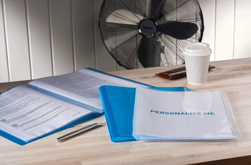 Ideal for sharing documents, this display book is made from durable polypropylene with a bright blue, flexible cover featuring a transparent pocket on the front for customisation or identifying different presentations. Featuring 40 glass clear pockets for displaying 80 sheets of paper, the display book is suitable for out and about or for smart organisation in the home or office.