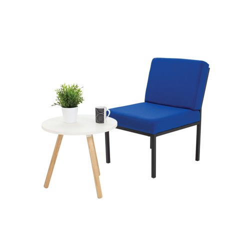 Ideal for reception areas and waiting rooms, as well as staffrooms and breakout areas, this Jemini Reception Chair provides comfort and quality. The padded seat and back are upholstered in blue fabric tested to BS7176 medium hazard. This chair complements other furniture in the Jemini reception range.