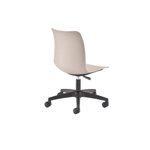 KF70042 | Jemini Flexi Swivel has a minimalistic, sleek, and ergonomic design. It is a highly portable chair that promotes flexible working spaces, where users can come together to collaborate and socialise with ease. Teh chair has a recommended usage time of 8 hours.