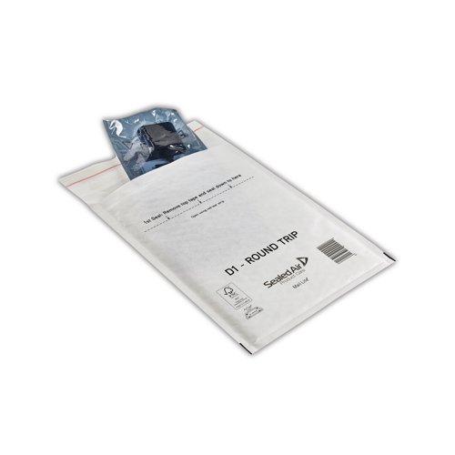 MQ08634 | This handy Mail Lite Round Trip padded mailer can be used for both outbound and inbound shipments, reducing costs and increasing user convenience. The mailer is lined with AirCap bubble padding to help protect contents in transit and features a simple peel and seal closure and measures 180 x 260mm. This bulk pack contains 100 mailers.