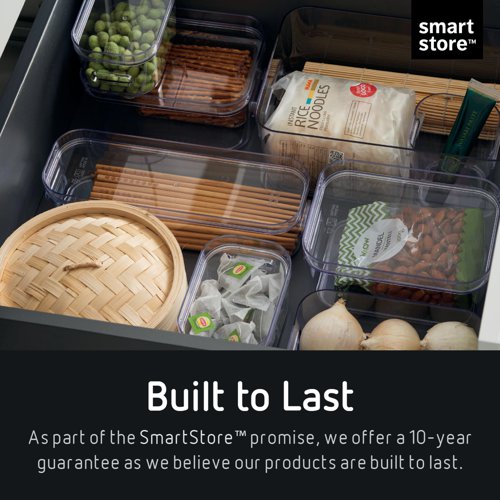 OT10690 | The transparent box size small is ideal for optimizing storage of small sized items in cabinets, drawers or on a desk. BPA free and food approved, ideal for fridge organisation. The SmartStore Compact Clear is a modular, high-quality box that is easy to clean by hand-wash or in the dishwasher.