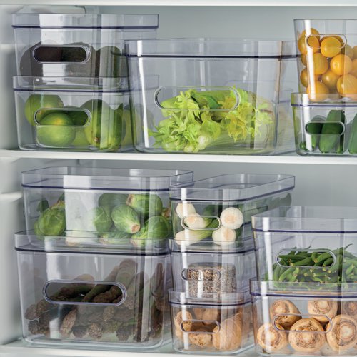 OT11290 | The transparent box slim 1.3 litre is ideal for optimizing storage of long items like pens in cabinets, drawers or on a desk. The SmartStore Compact Clear is modular is a modular, high-quality box that is easy to clean by hand-wash or in the dishwasher. BPA free and food approved.