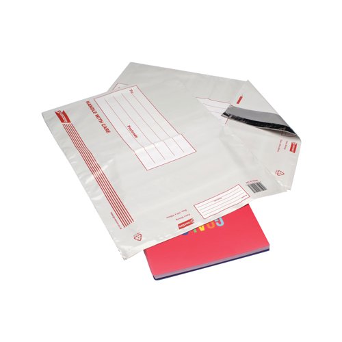 PB08220 | Go Secure Extra Strong Polythene Envelopes are designed to be durable and tough with the polythene construction being tear resistant to help keep your contents safe when in transit. These envelopes are also water repellent to keep the internal contents free from water damage.
