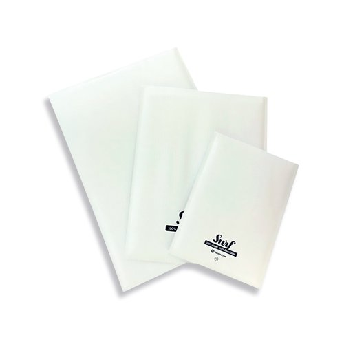 PB80018 | These padded Surf envelopes are 100% recyclable and made of paper inside and out. Just as strong as bubble mailers, the corrugated paper lining offers the same level of protection. Measuring 350mm x 470mm, these K7 mailers are supplied in a pack of 100.
