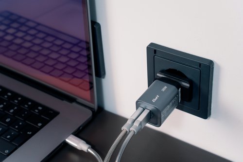 Verbatim's 35W GaN Wall Charger combines one USB-C PD 35W port and one USB-A QC 3.0 port in a sleek, palm sized design. Ideal for the office, home or travelling to power your tablet, smartphone, gaming devices, and more. With its foldable US prongs and replaceable EU and UK plugs, it's the ultimate travel companion. Galliam Nitride (GaN) technology delivers high-powered, fast, efficient charging, and generates less heat. GaN chargers are smaller and lighter than traditional silicon-based chargers, making them ultra-portable and ideal for travel.