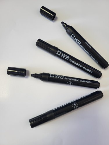 Permanent Marker Chisel Tip Black (10 Pack)